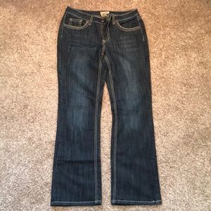 Size 8 Earl jeans